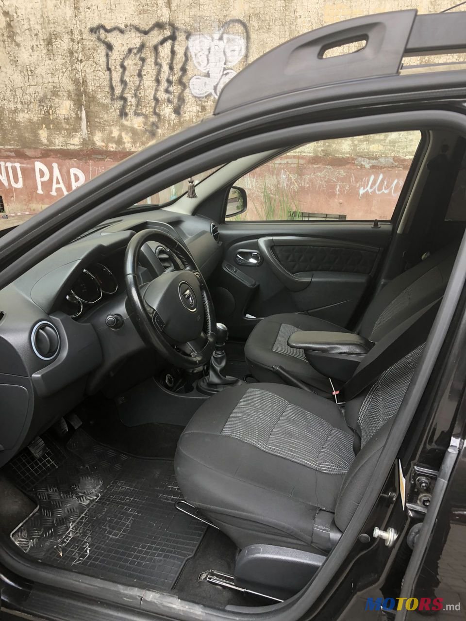 2014' Dacia Duster photo #4