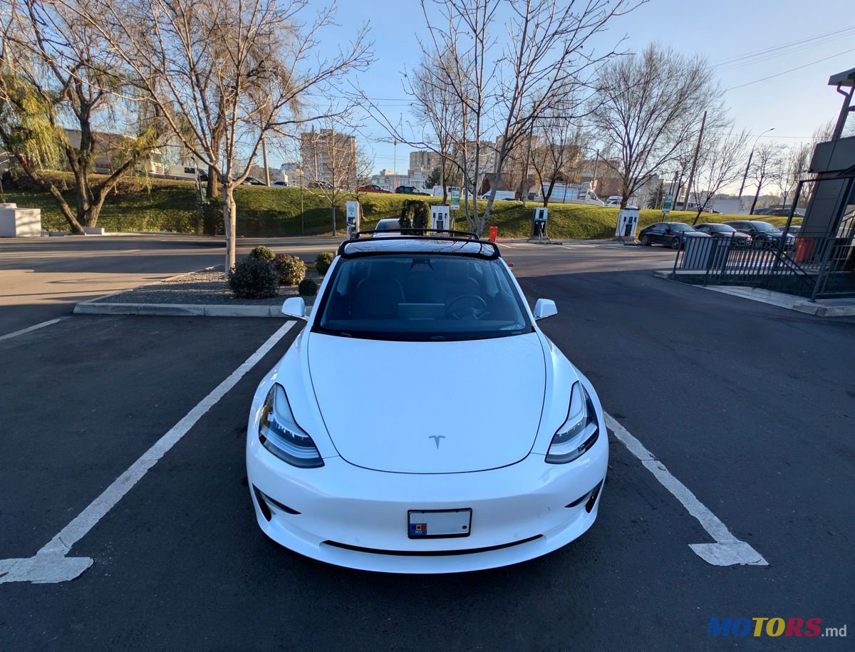2020' Tesla Model 3 photo #2