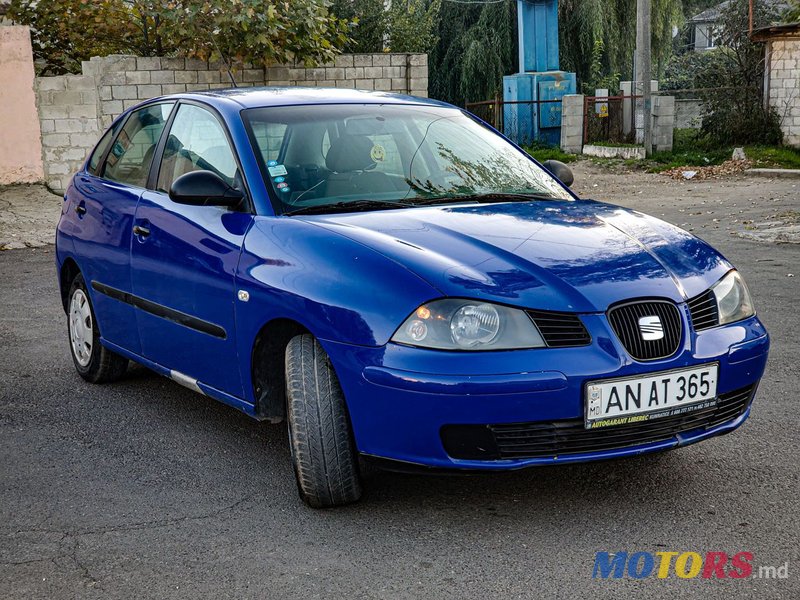 2003' SEAT Ibiza photo #1