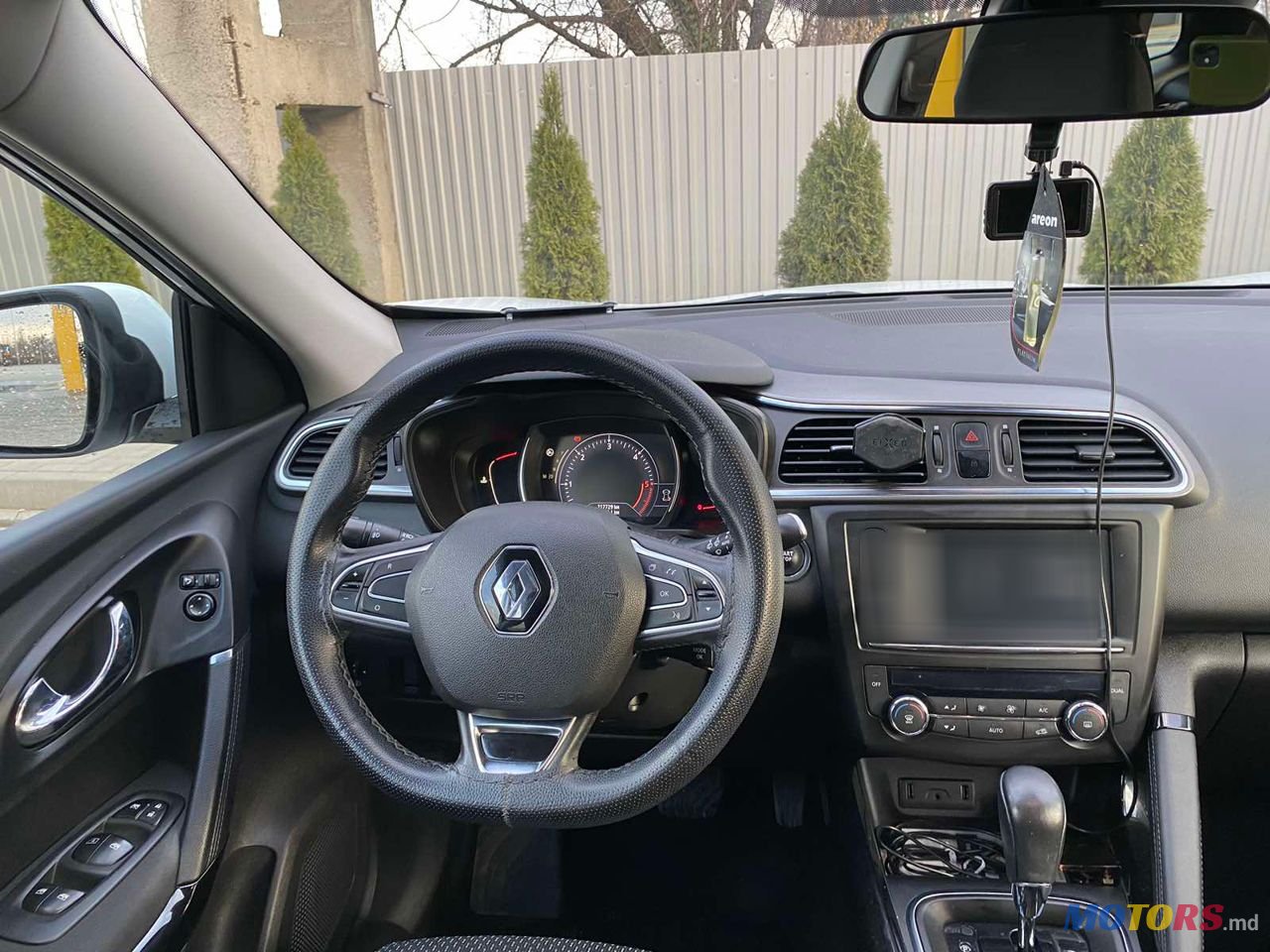 2016' Renault Kadjar photo #2