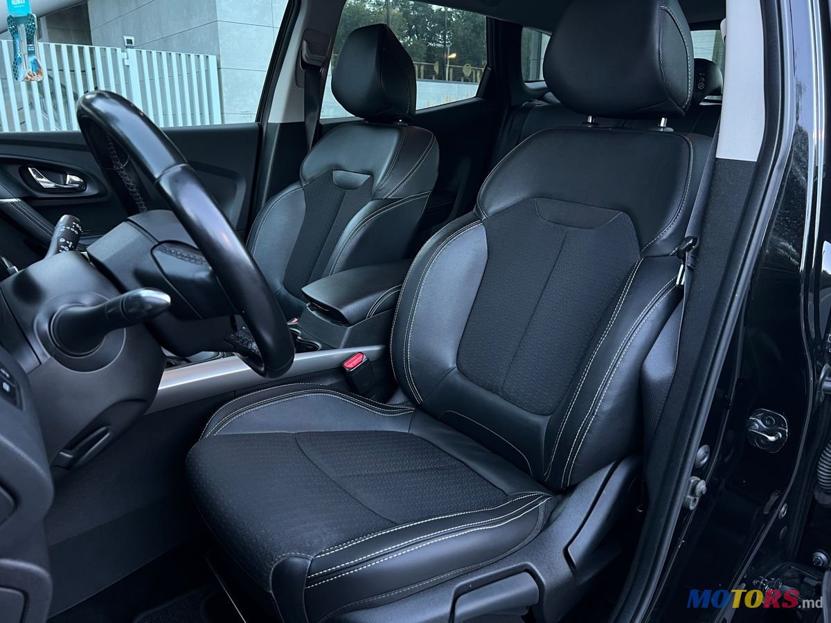 2016' Renault Kadjar photo #6