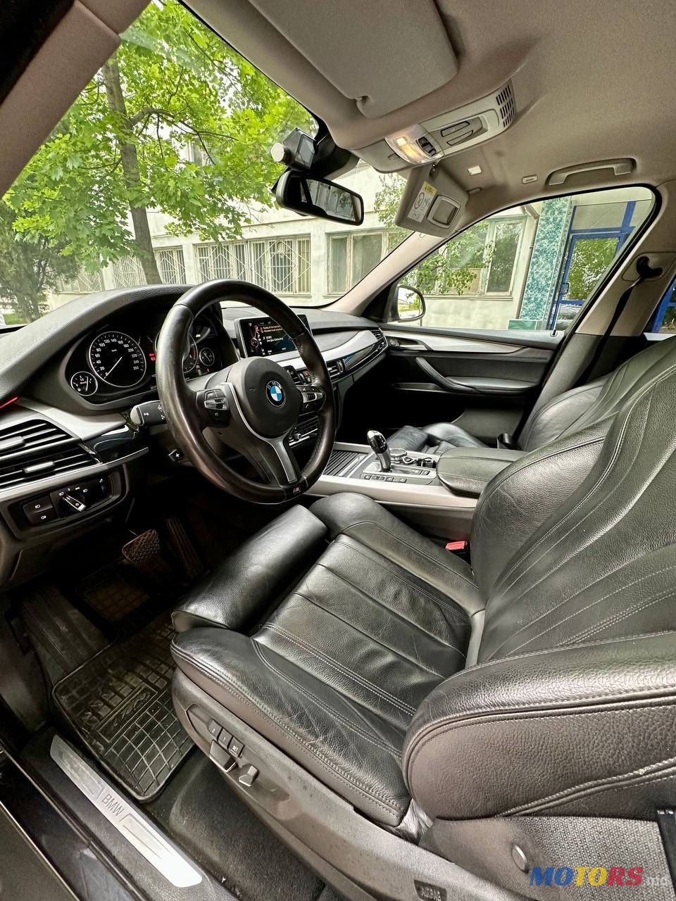 2015' BMW X5 photo #6