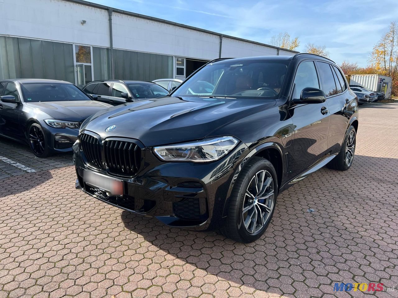 2021' BMW X5 photo #2