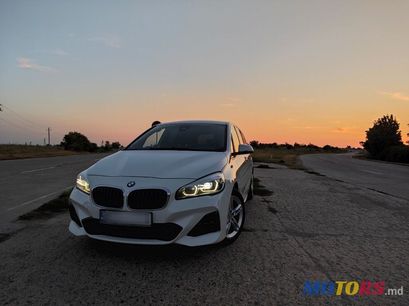 2019' BMW 2 Series Gran Tourer photo #5