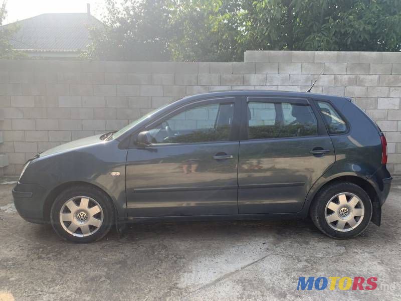 2004' Volkswagen Polo photo #5