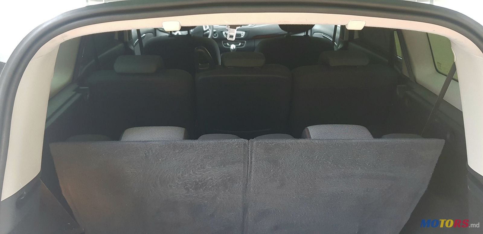 2012' Renault Grand Scenic 1 photo #6