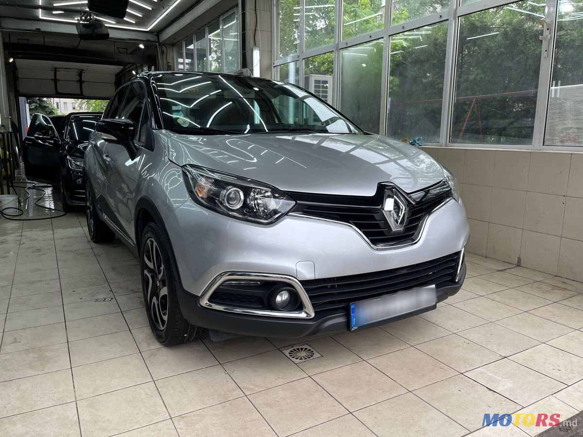 2014' Renault Captur photo #1