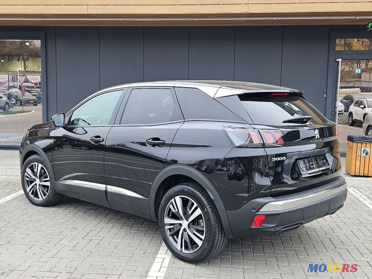 2021' Peugeot 3008 photo #2