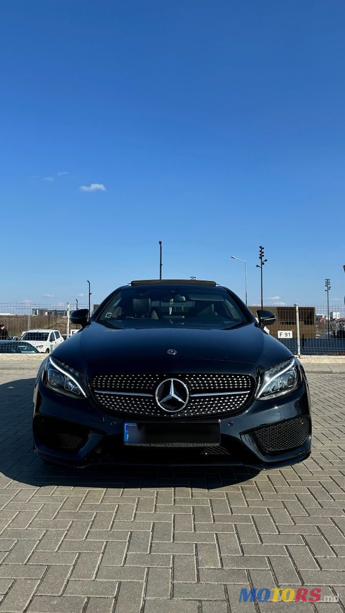 2017' Mercedes-Benz C-Class photo #2