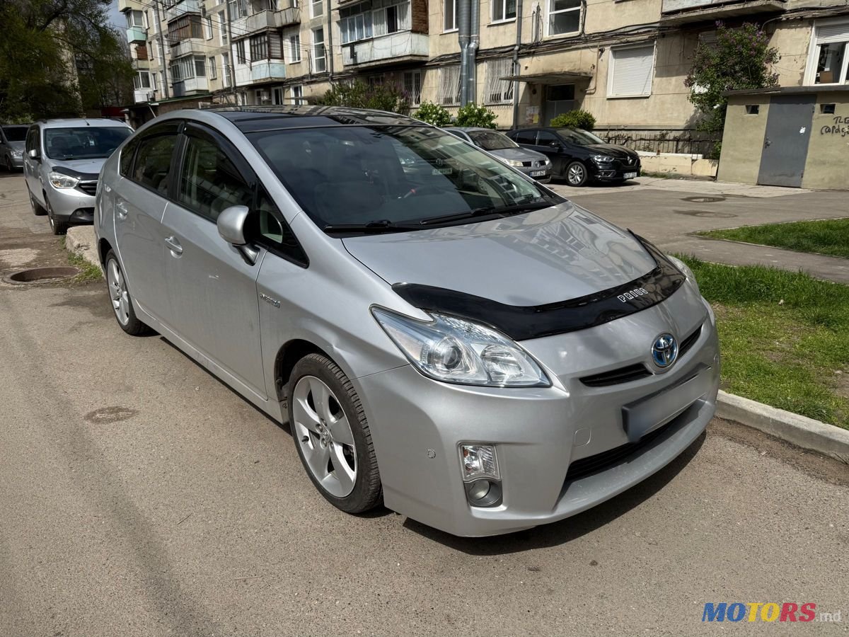 2010' Toyota Prius photo #1