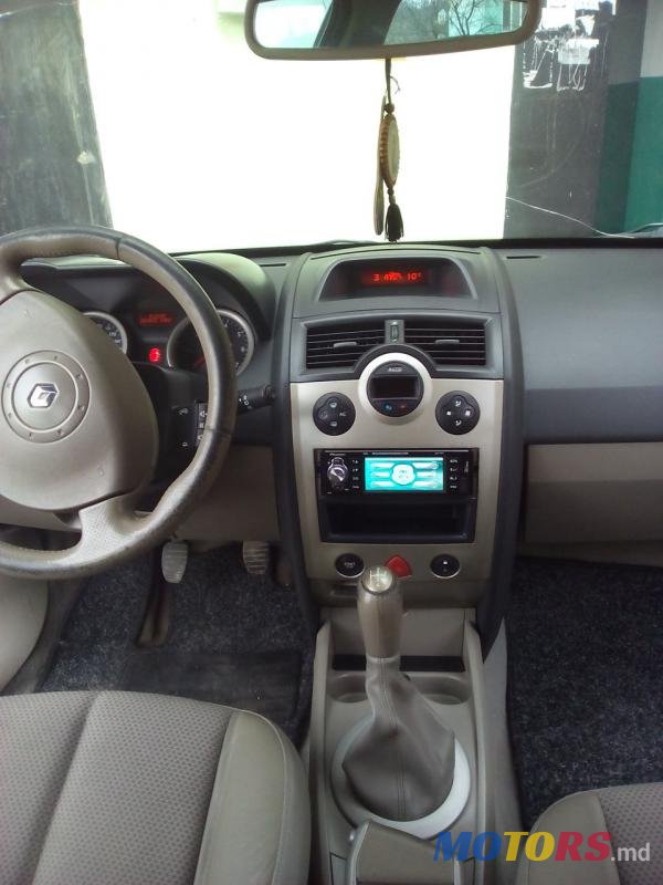 2003' Renault Megane photo #4