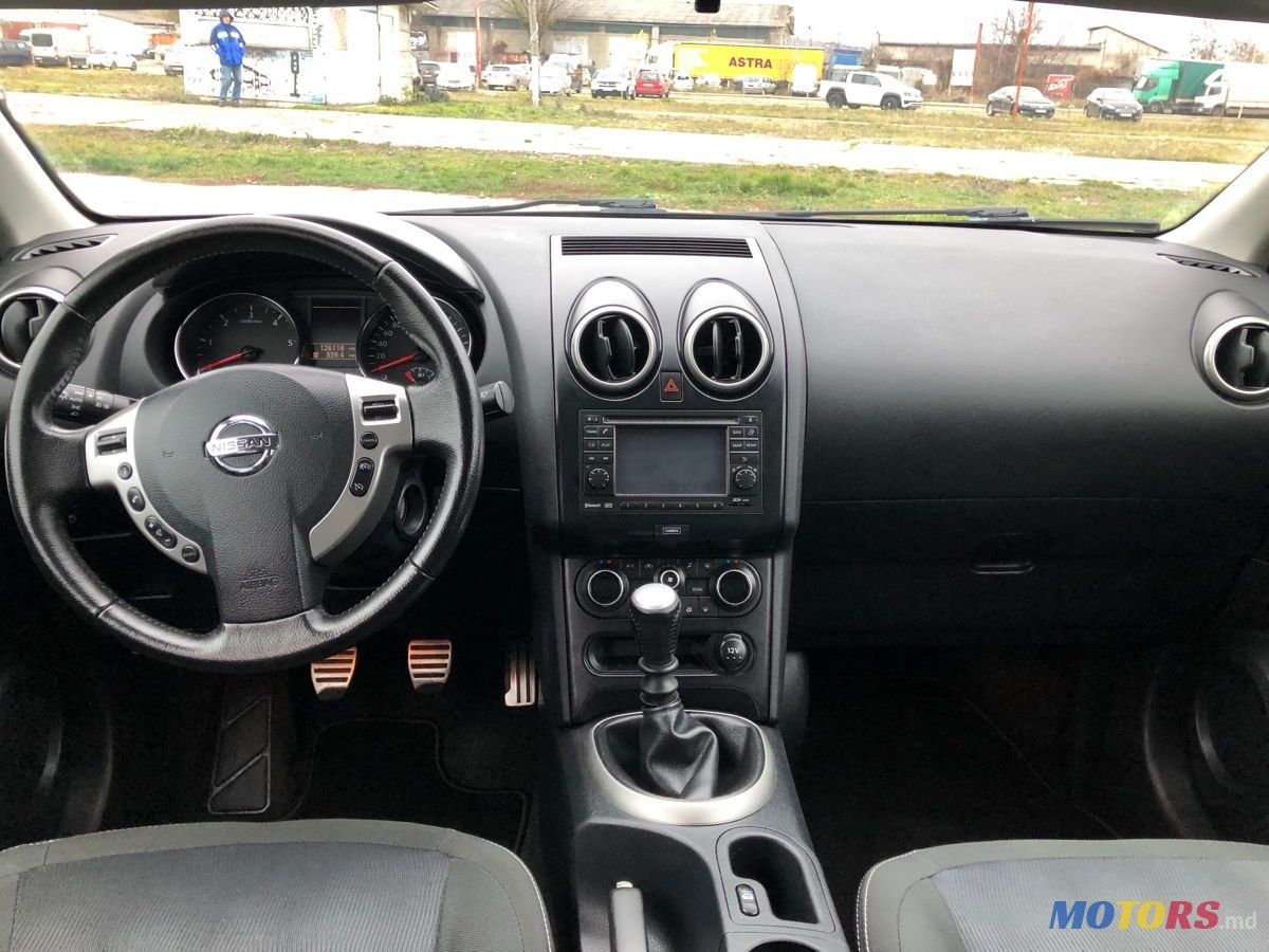 2013' Nissan Qashqai photo #5