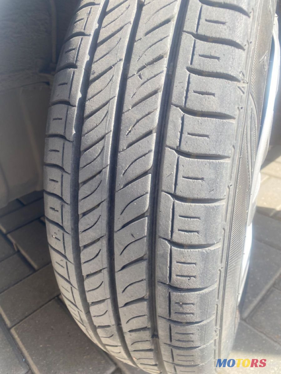 2009' Hyundai i10 photo #4