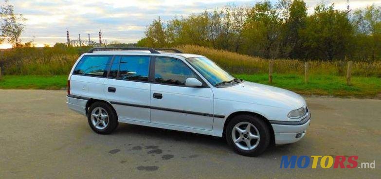 1997' Opel Astra photo #1
