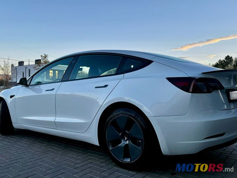 2022' Tesla Model 3 photo #5