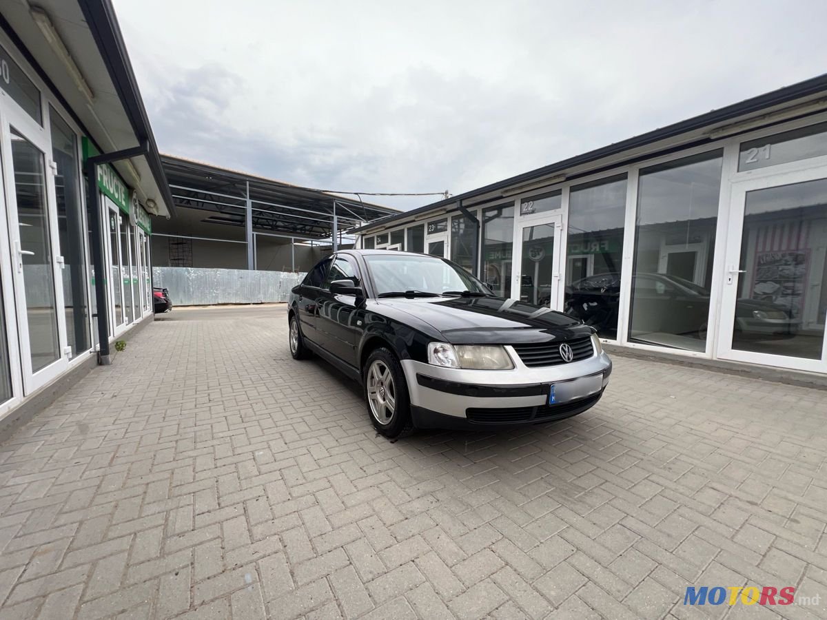 1999' Volkswagen Passat photo #3