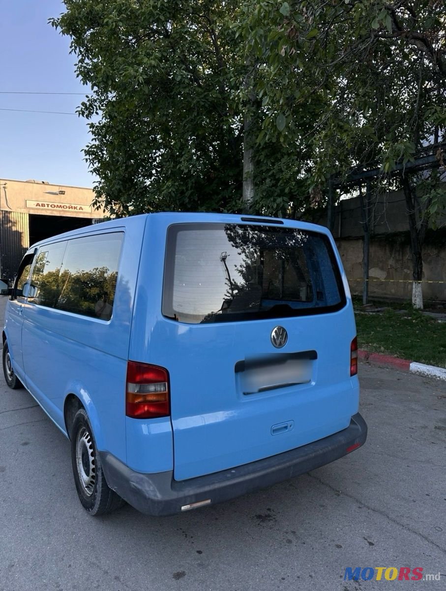 2003' Volkswagen Transporter photo #3