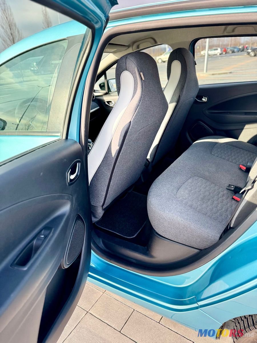 2021' Renault Zoe photo #5