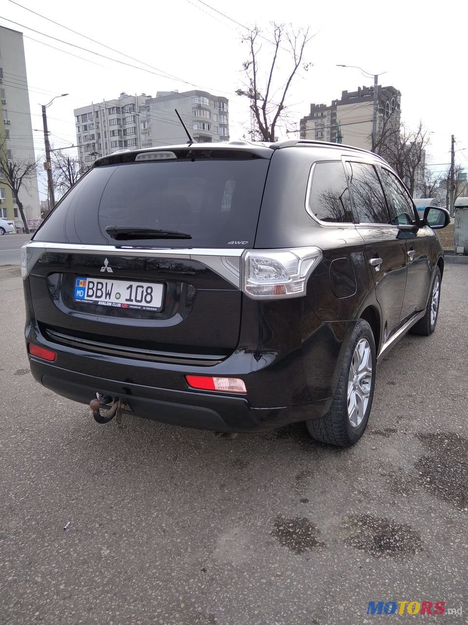 2014' Mitsubishi Outlander photo #3