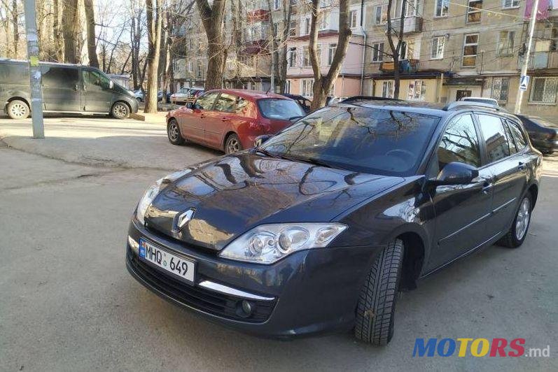 2008' Renault Laguna photo #1