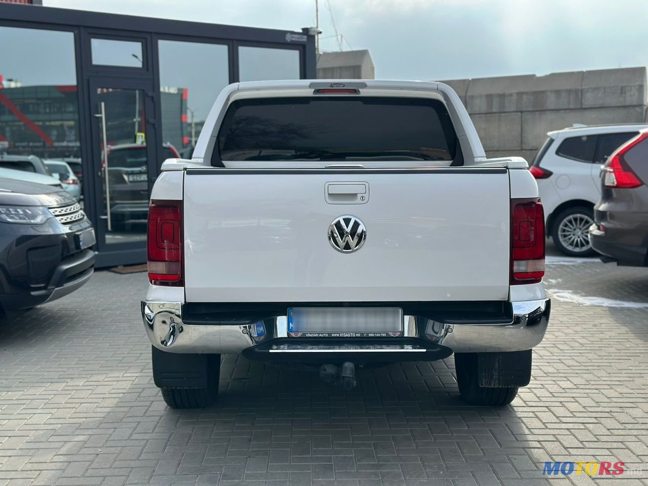 2018' Volkswagen Amarok photo #6