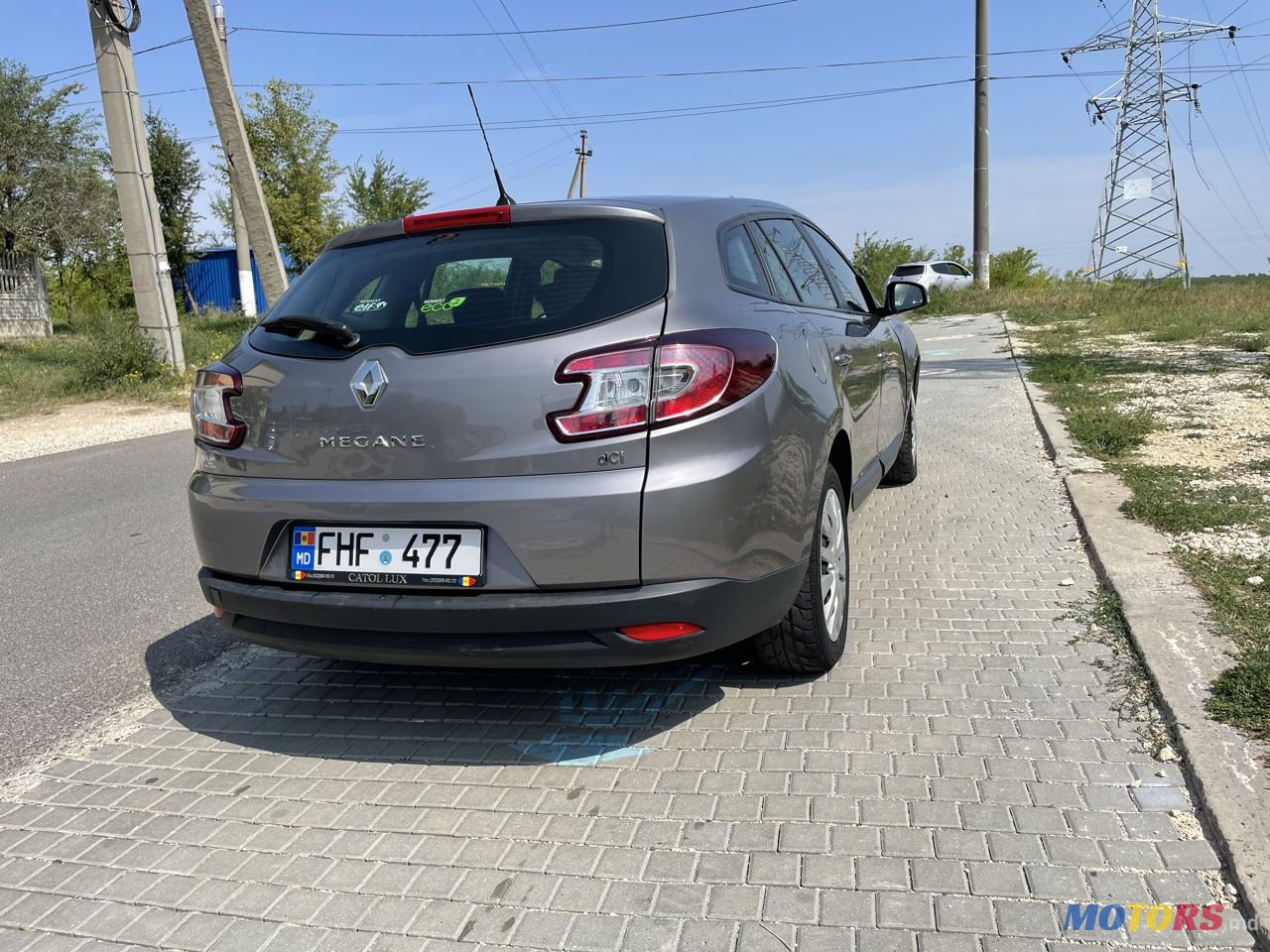2013' Renault Megane photo #3