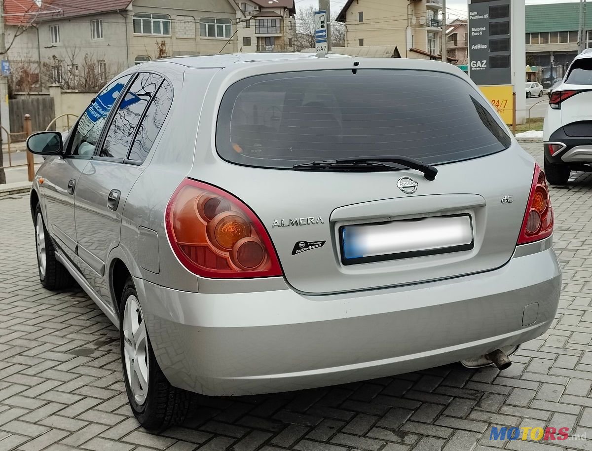 2004' Nissan Almera photo #5