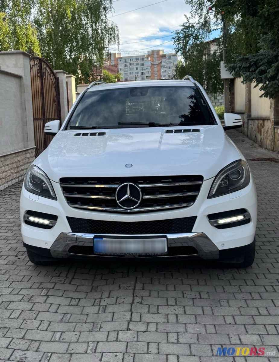 2015' Mercedes-Benz M-Class photo #1