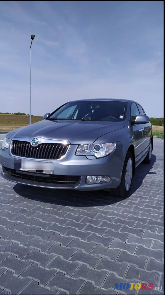 2013' Skoda Superb photo #1