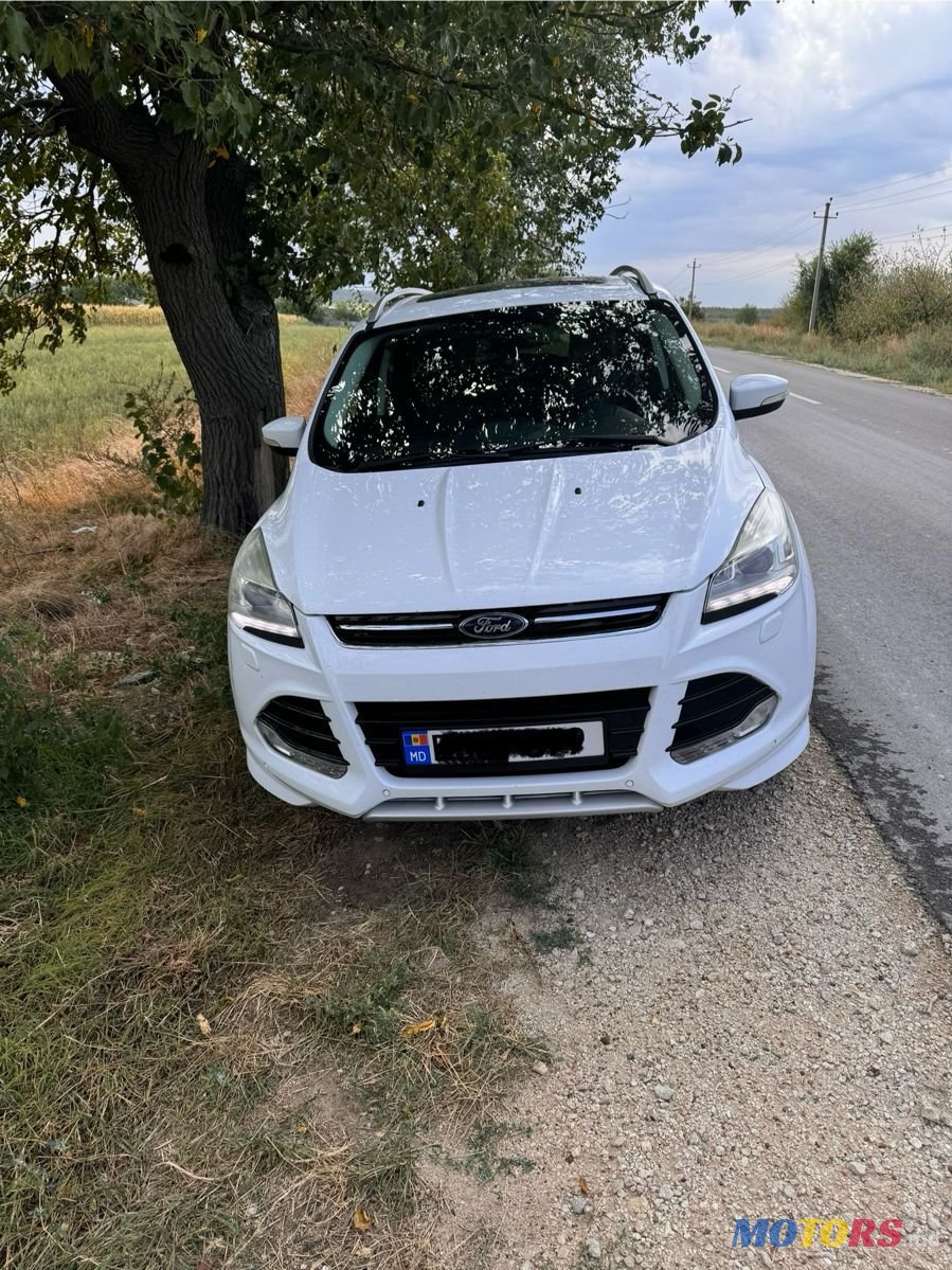 2014' Ford Kuga photo #3