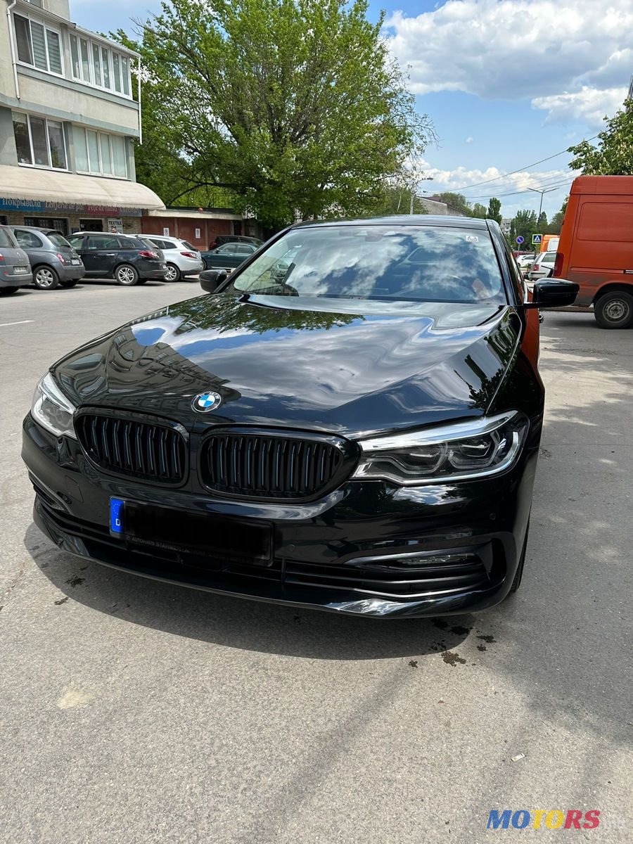 2017' BMW 5 Series photo #1