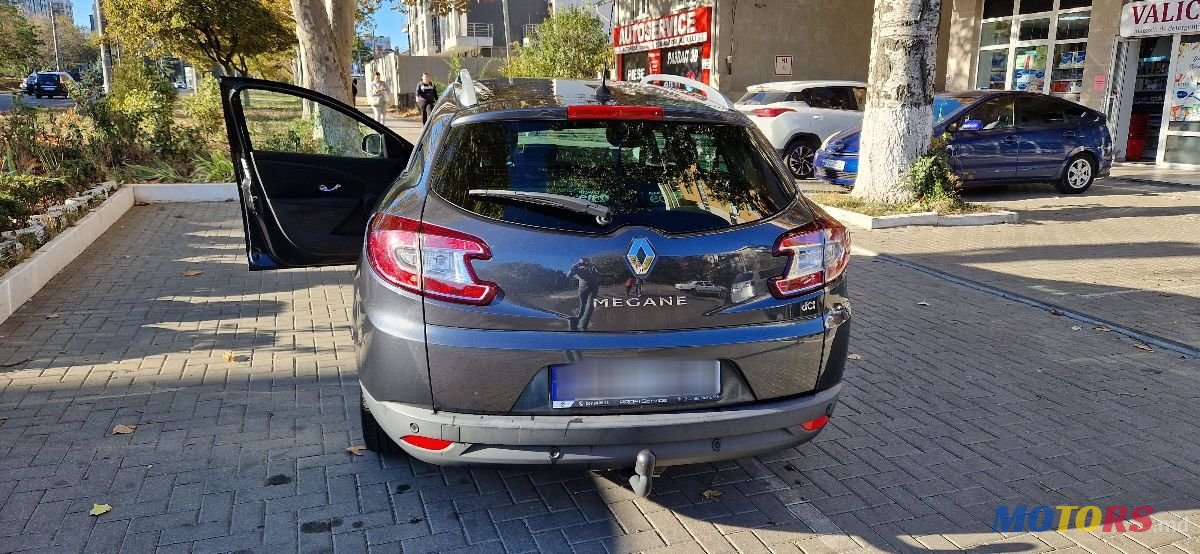 2014' Renault Megane photo #6