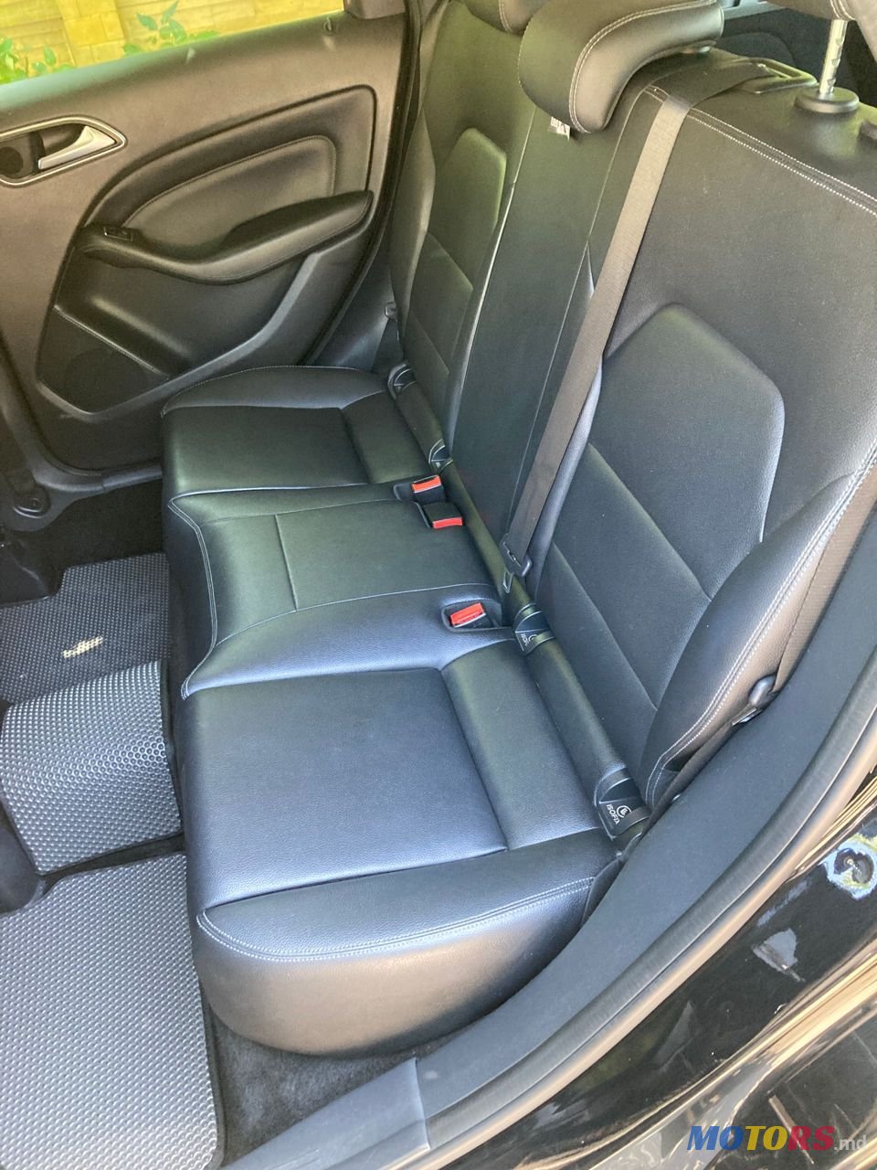 2016' Mercedes-Benz B-Class photo #6