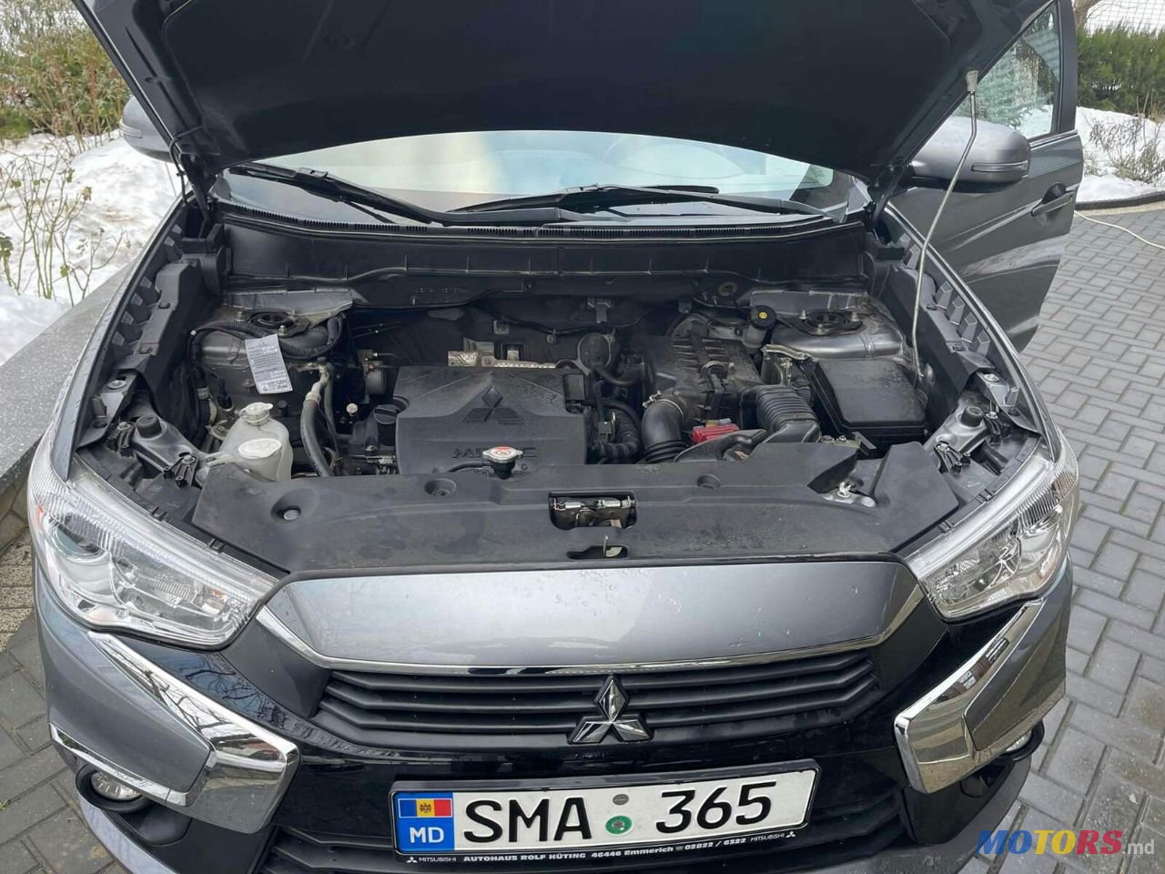 2016' Mitsubishi ASX photo #4