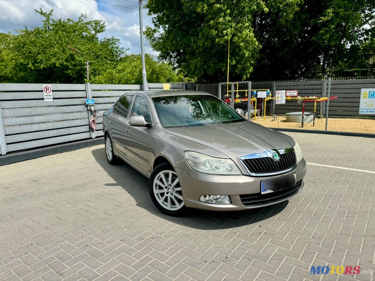 2009' Skoda Octavia photo #1