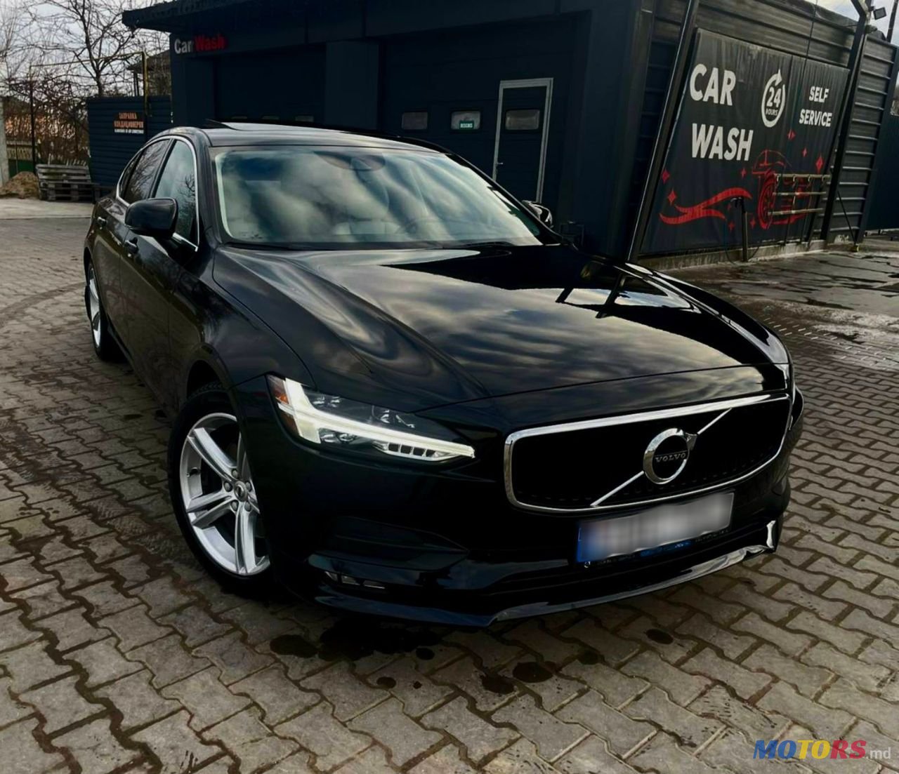 2017' Volvo S90 photo #1