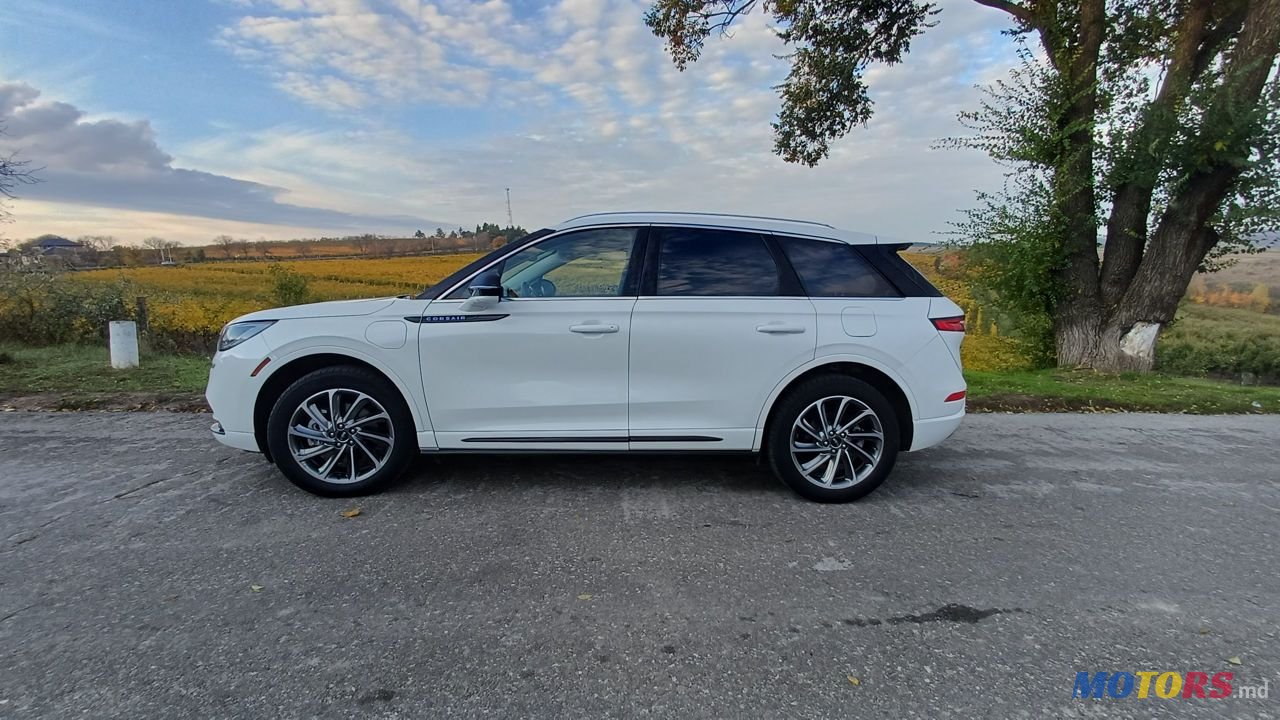 2022' Lincoln Corsair photo #1