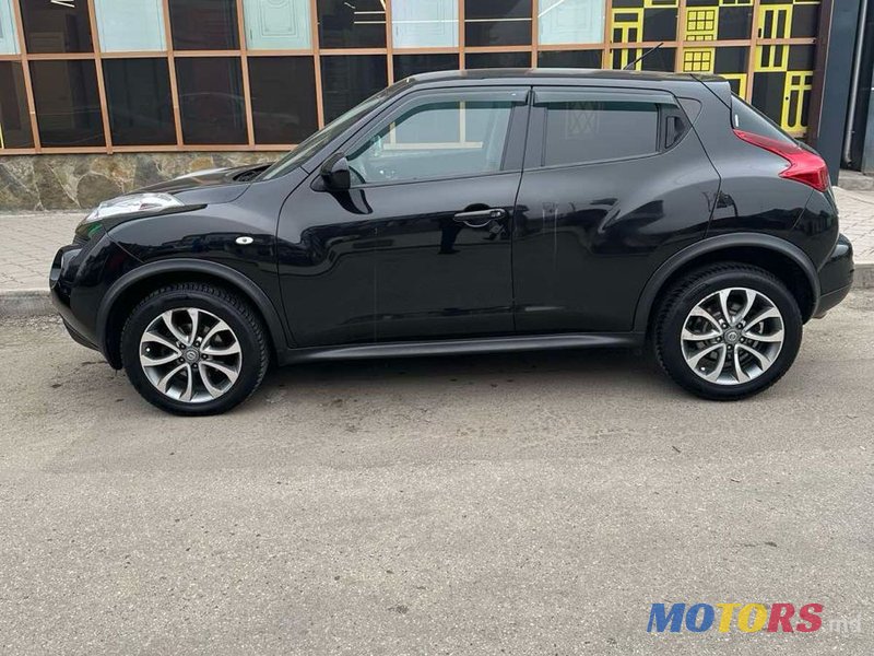 2013' Nissan Juke photo #3