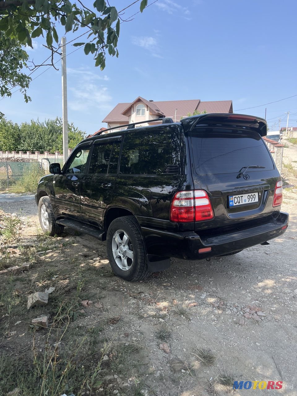 1999' Toyota Land Cruiser photo #1