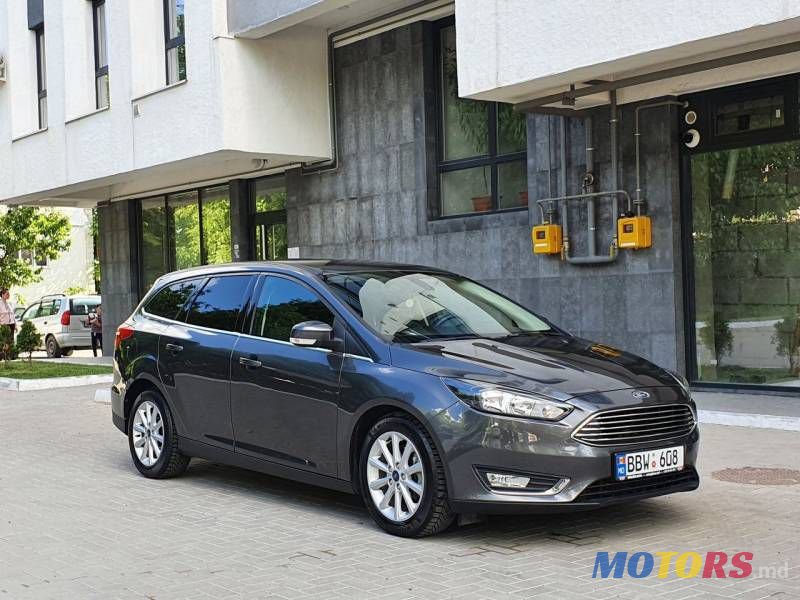 2015' Ford Focus photo #3