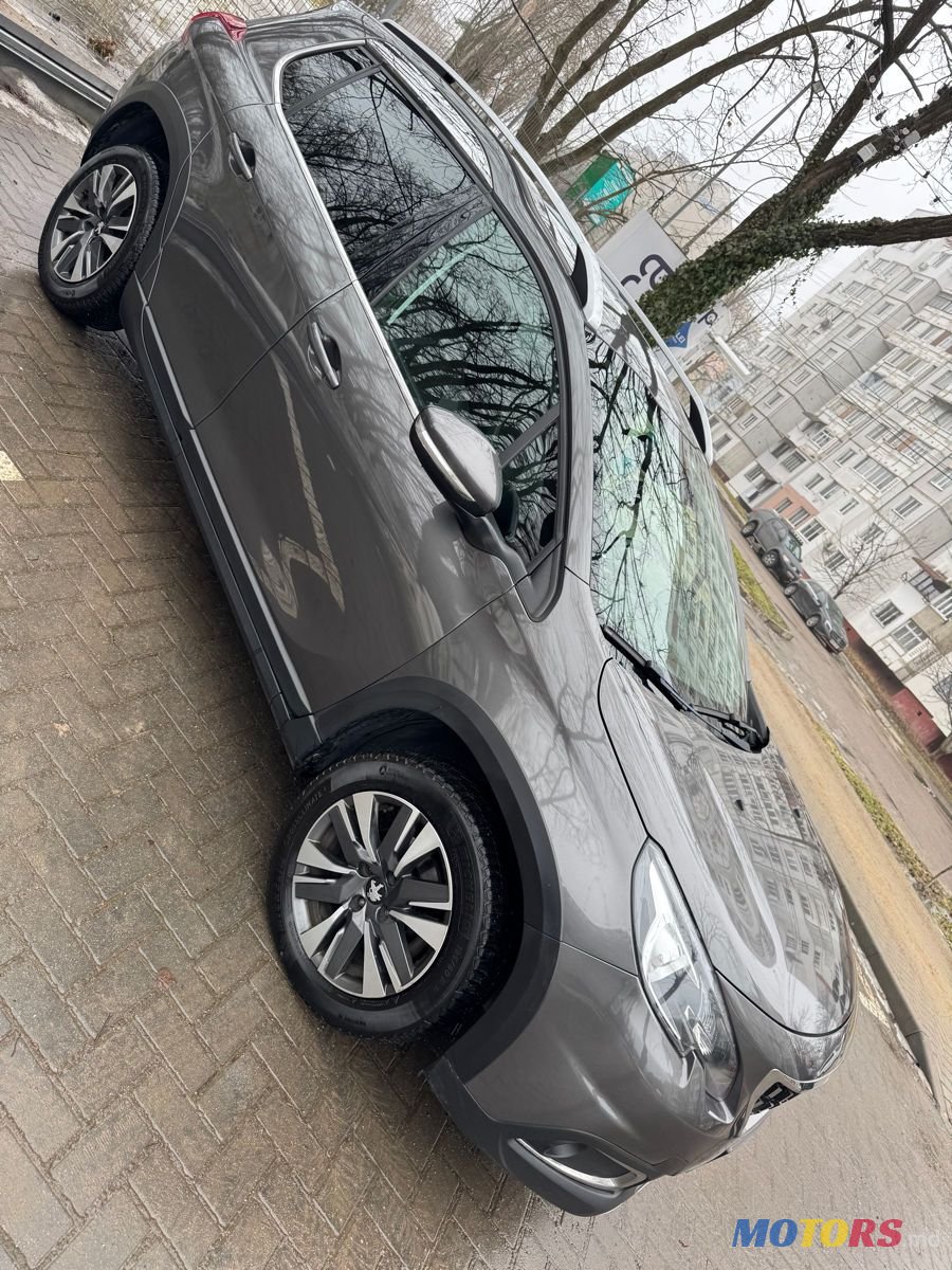 2019' Peugeot 2008 photo #3