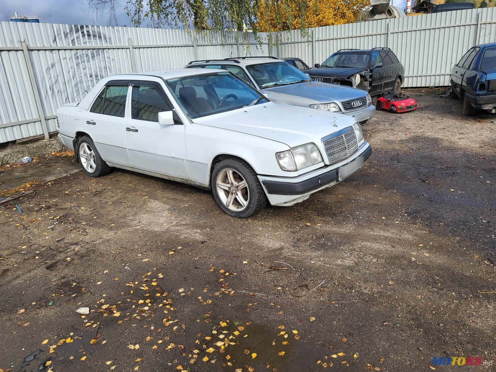 1989' Mercedes-Benz 300D photo #1