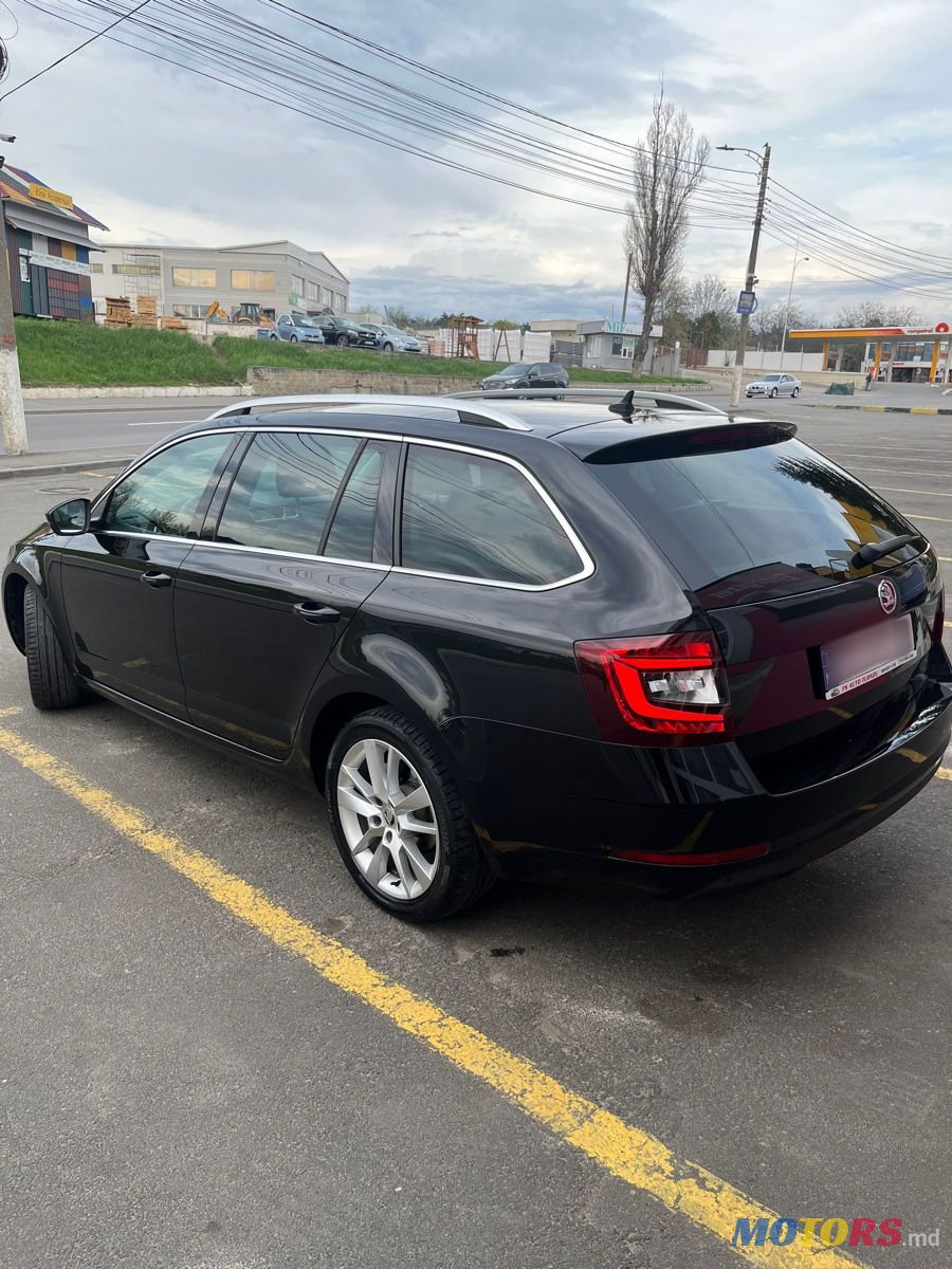 2019' Skoda Octavia photo #5