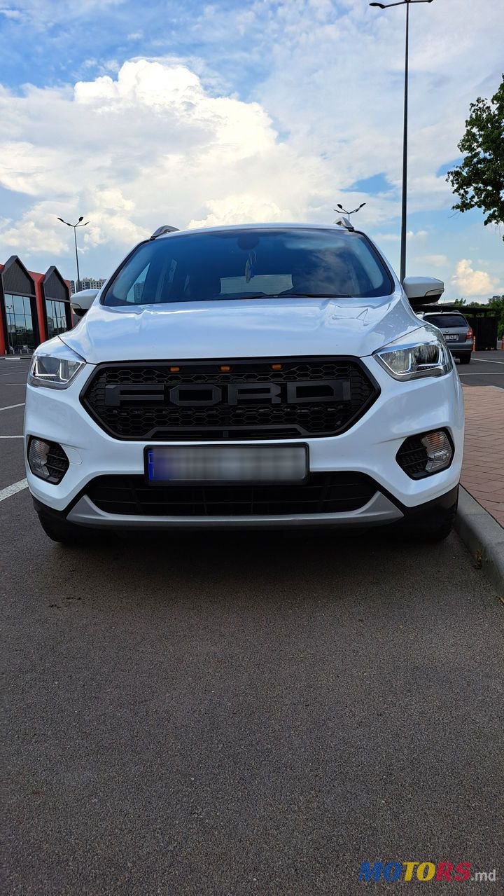 2018' Ford Kuga photo #5