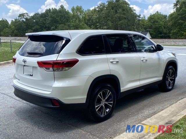 2018' Toyota Highlander photo #5