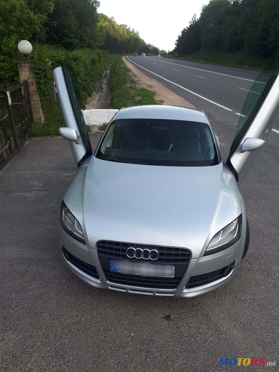 2009' Audi TT photo #4