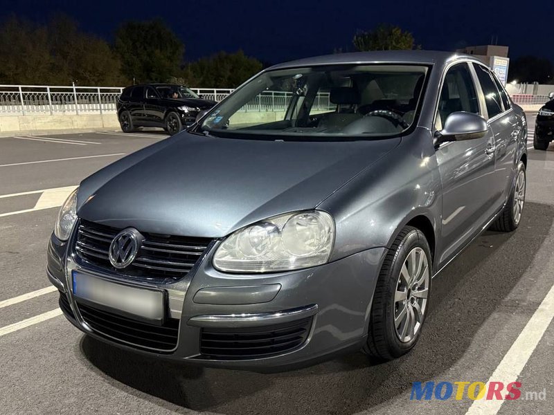 2007' Volkswagen Jetta photo #3