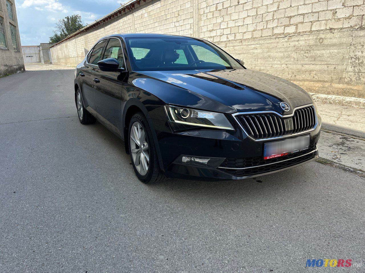 2016' Skoda Superb photo #1