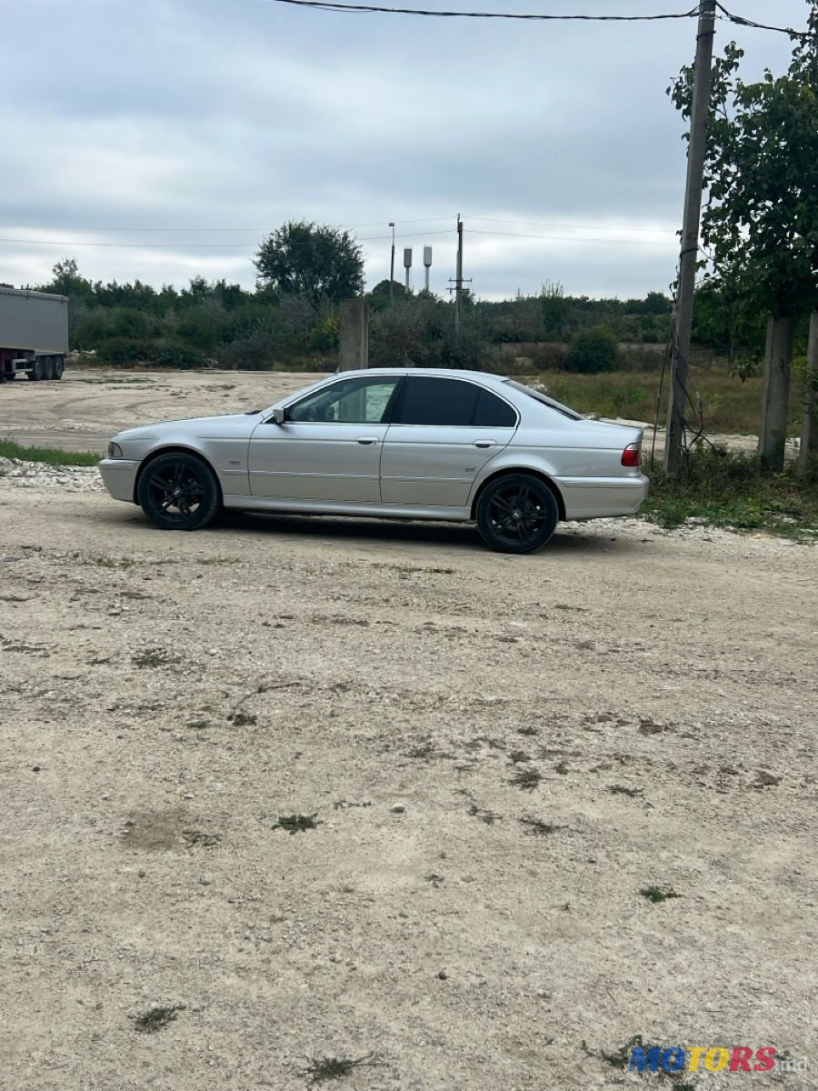 2001' BMW 5 Series photo #1