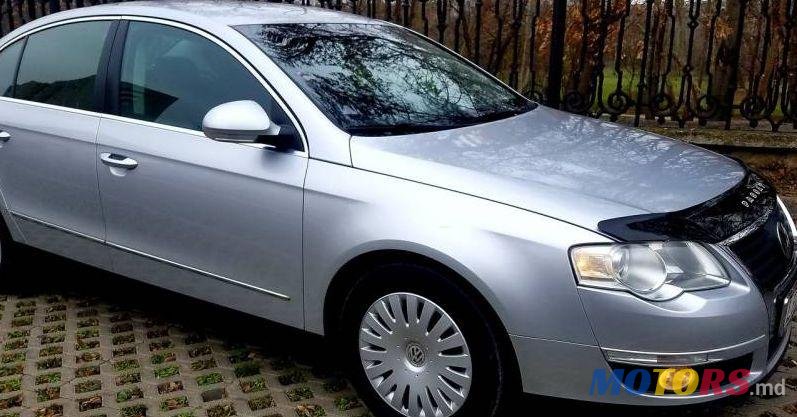 2019' Volkswagen Passat photo #1